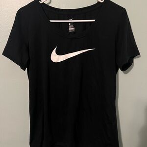 Nike Women's Black and White Short Sleeve Tee